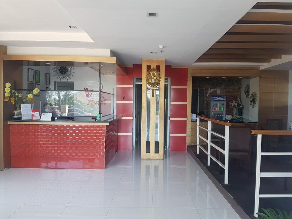 Villa Rosita Hotel Naga  Extérieur photo