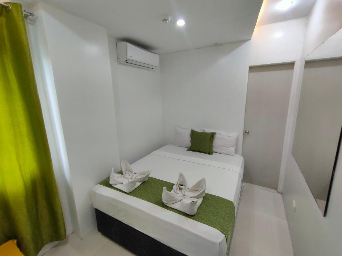 Villa Rosita Hotel Naga  Extérieur photo