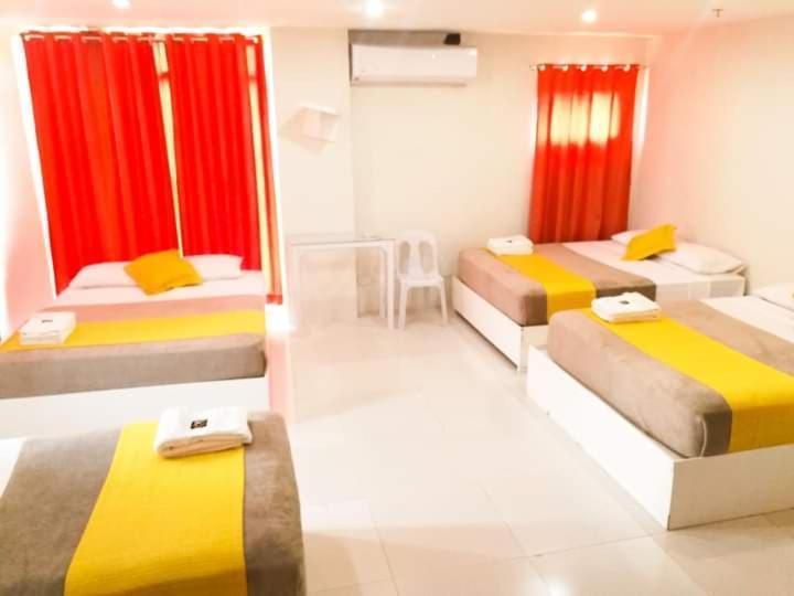 Villa Rosita Hotel Naga  Extérieur photo